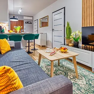 D19 Z Basenem, Sauna, Jacuzzi Park - 5d Apartament